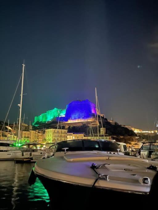 Ferienwohnung Superbe T2 Neuf Bonifacio Avec Parking Gratuit Exterior foto