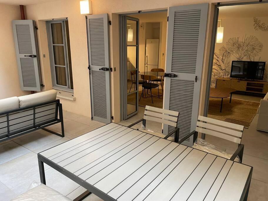 Ferienwohnung Superbe T2 Neuf Bonifacio Avec Parking Gratuit Exterior foto